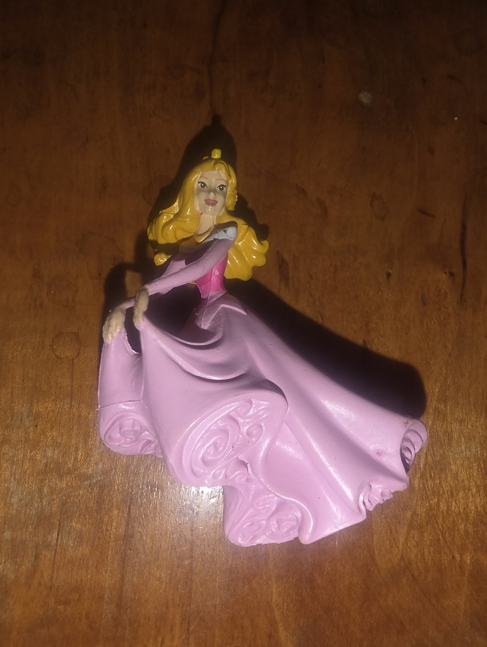 AURORA SLEEPING BEAUTY DISNEY 2.5” ACTION FIGURE TOY (PRE-OWNED)
